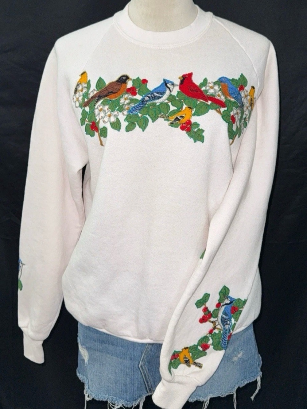 Jerzees Crewneck Sweatshirt with Red Logo Tag vintage birds
